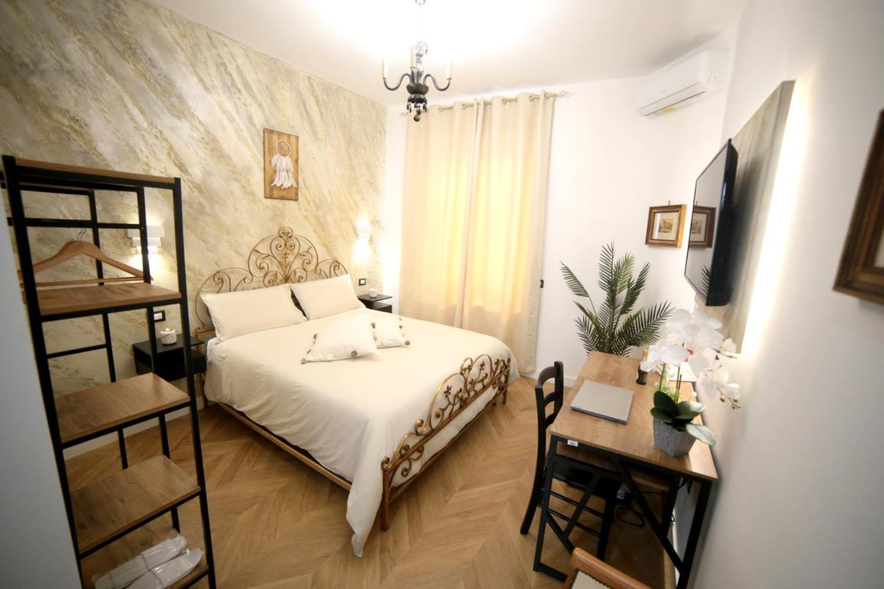 Roma Imperial Suites Buitenkant foto