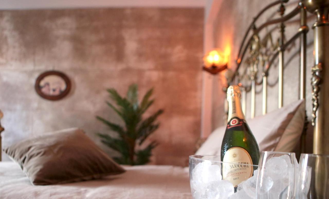 Roma Imperial Suites Buitenkant foto