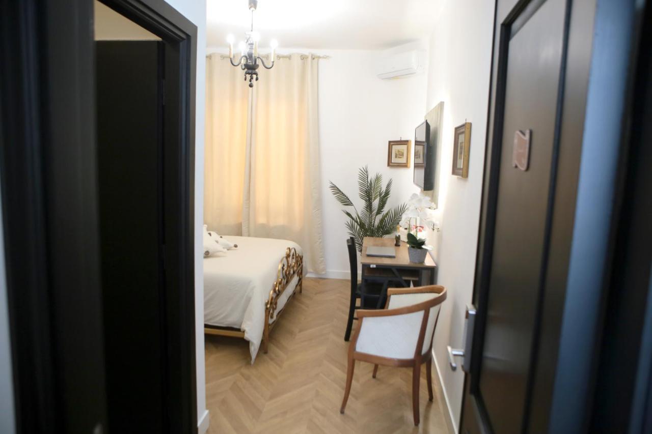 Roma Imperial Suites Buitenkant foto
